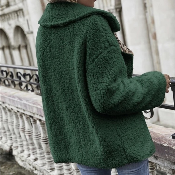 Leopard print contrast teddy coat - Picture 11 of 16